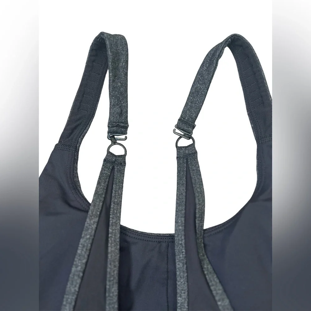 LAM Lifestyle & Movement Small Black Support Sports and Athletic Bra. Size: S.